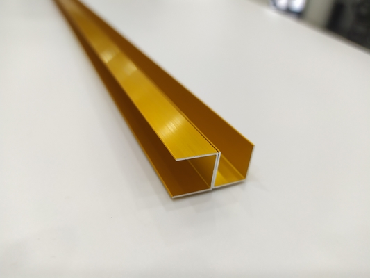 ISO9001/ISO14001/ISO18001 인증을 가진 장식용 알루미늄 진압 L 프로파일