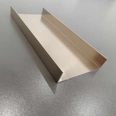 0.30mm 두께 유리 릴링 U 모양을 위한 맞춤화 된 안오디제 알루미늄 프로필
