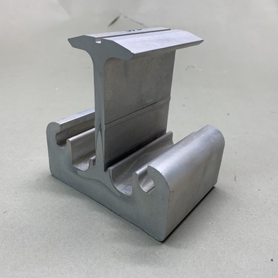GB5237.1-2008 표준 사이드 오프닝 CNC 기계 철도 모터 하우징용 알루미늄 부품