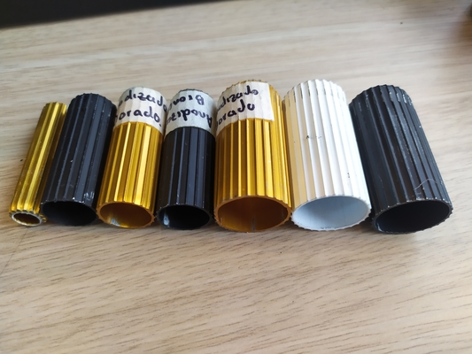 맞춤형 0.30mm 두께 골드 애노딩 알루미늄 튜브 프로파일 5.8-6.0M 길이